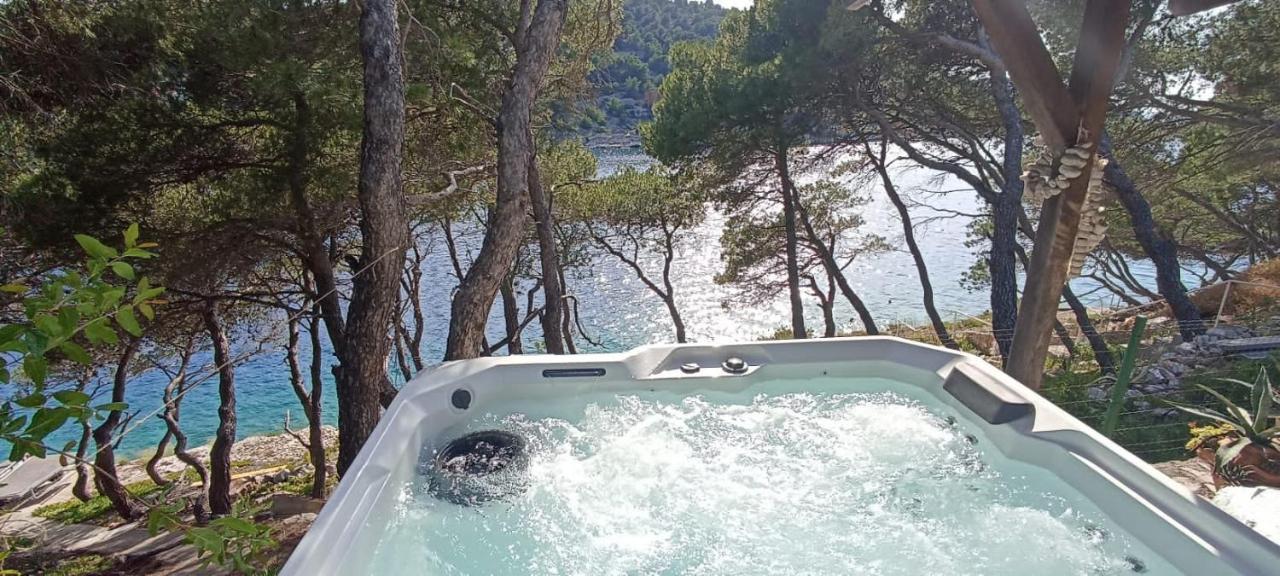 By The Sea With Private Heated Hydromassage Pool