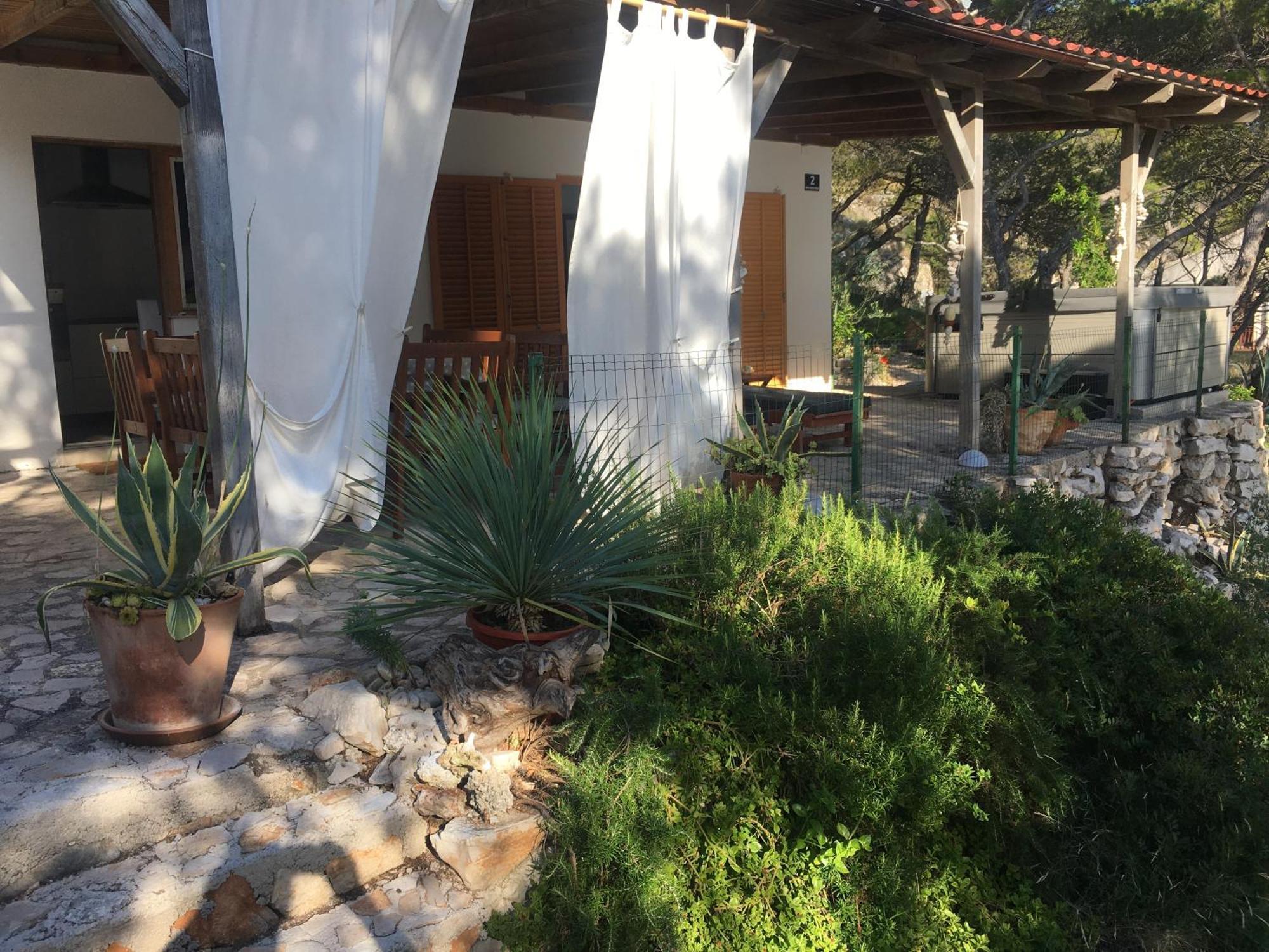 By The Sea With Private Heated Hydromassage Pool