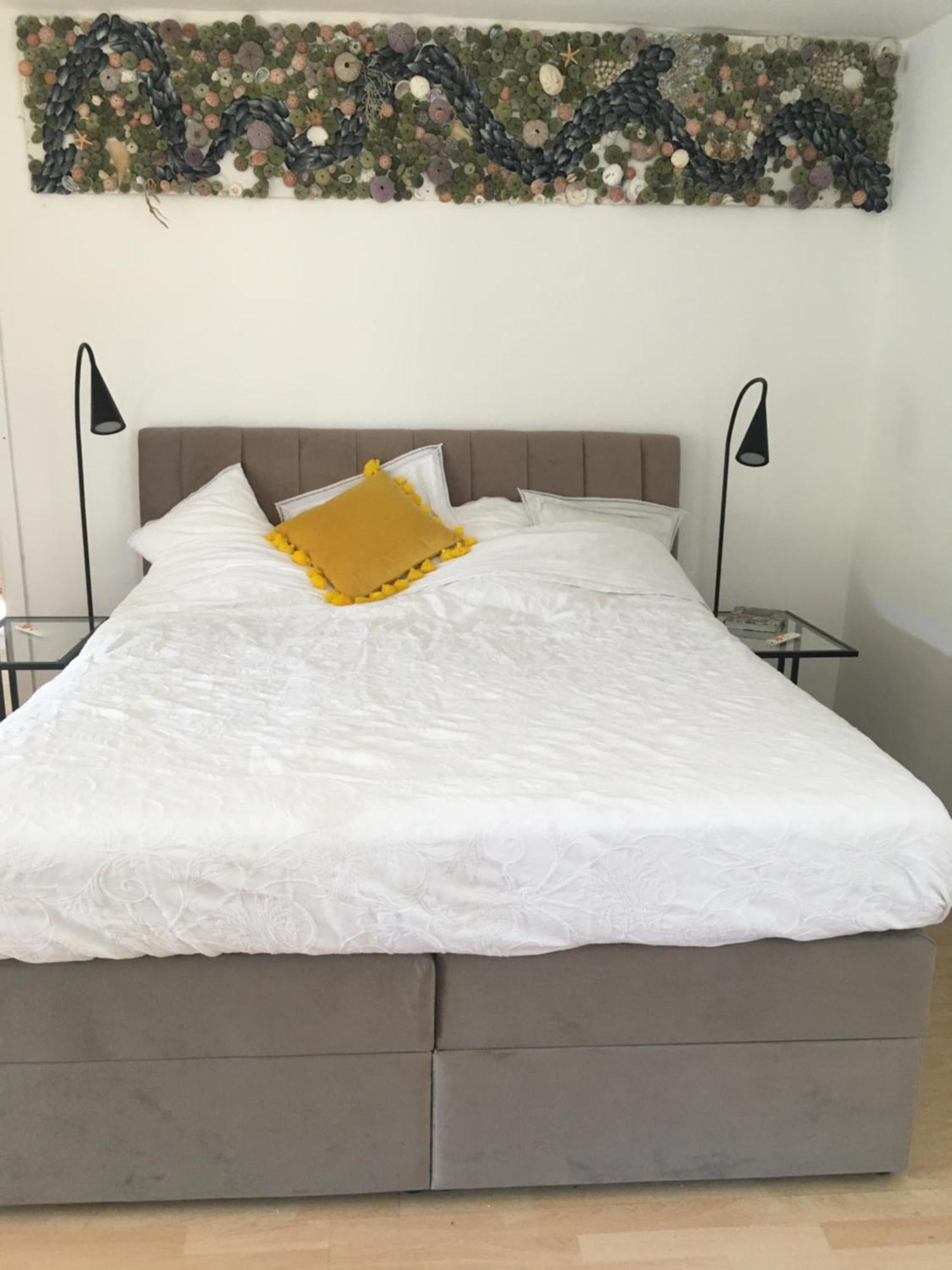 By The Sea With Private Heated Hydromassage Pool Apartment Zirje